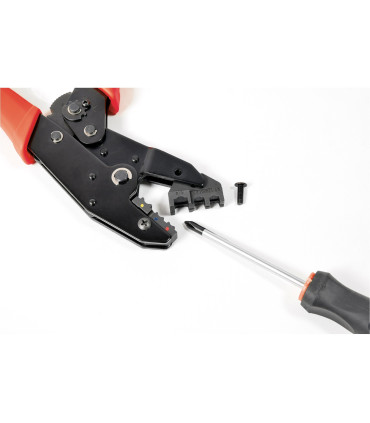 Pince à sertir 5 en 1